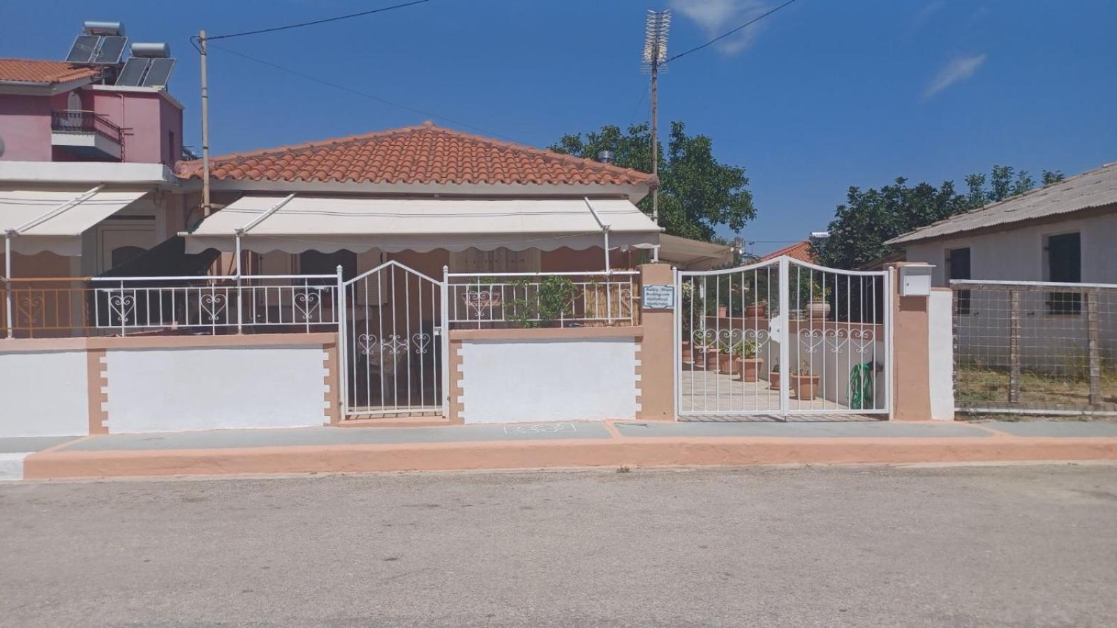 Ralloy Hoyse Sami  Exterior photo
